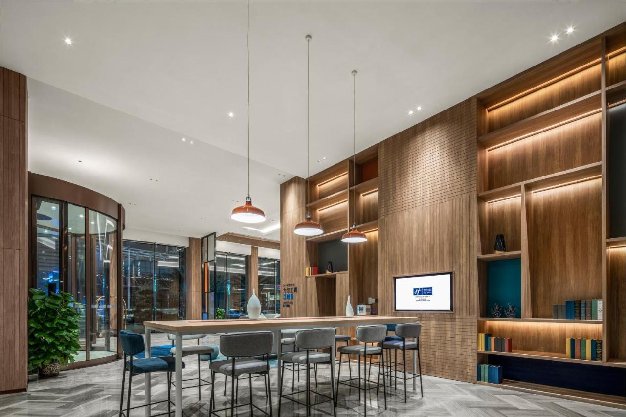 Holiday Inn Express Beihai Silver Beach By Ihg Εξωτερικό φωτογραφία
